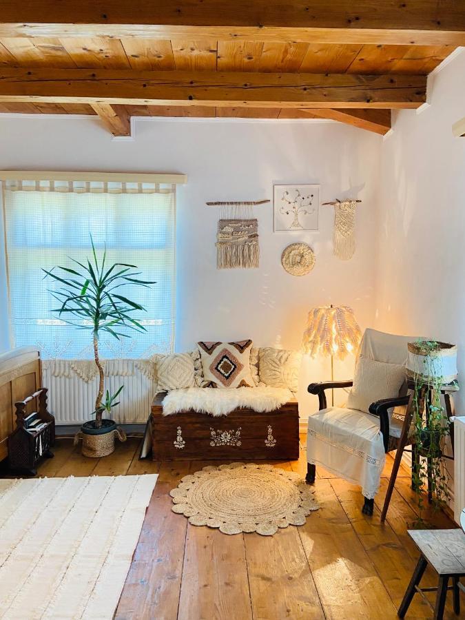Slow Living Cottage, Dobolii De Sus ภายนอก รูปภาพ