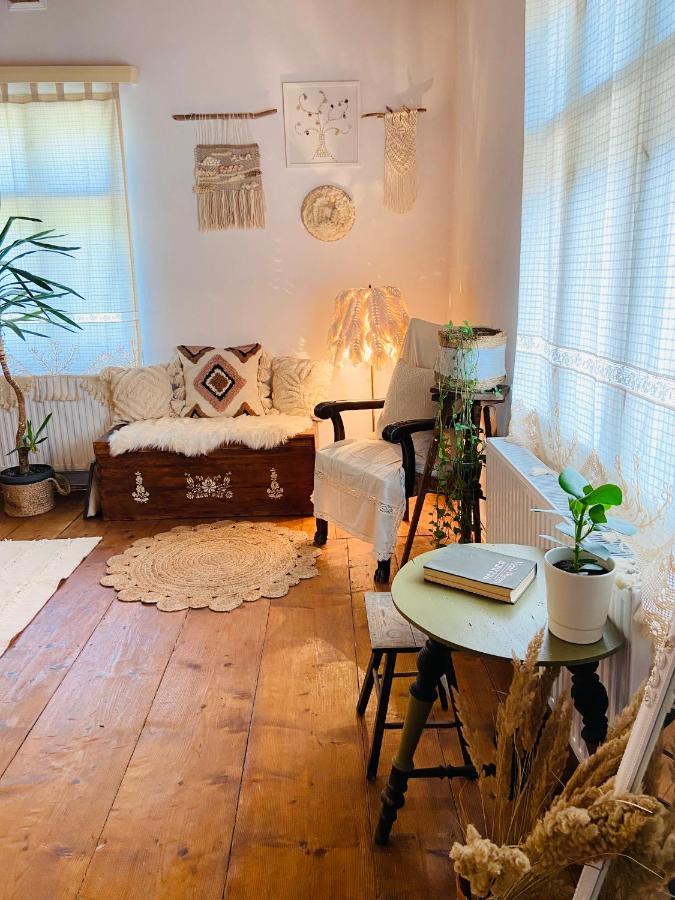 Slow Living Cottage, Dobolii De Sus ภายนอก รูปภาพ